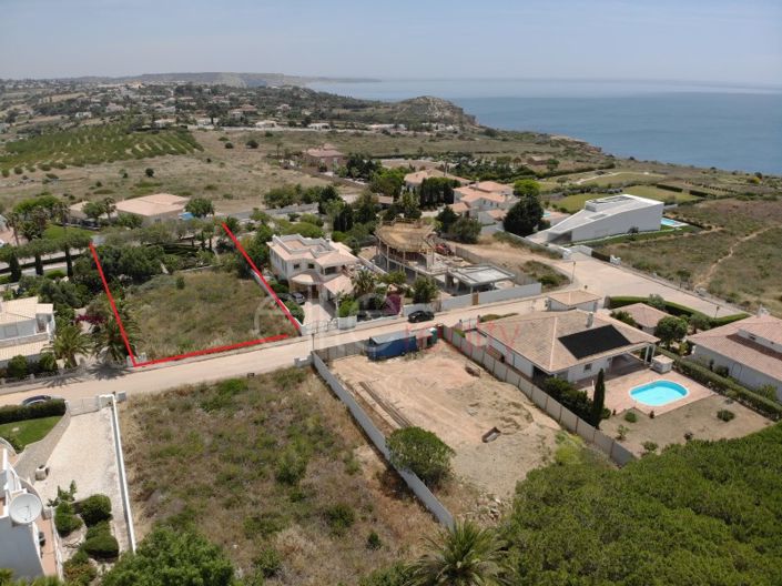 Image No.2-Terrain à vendre à Lagos