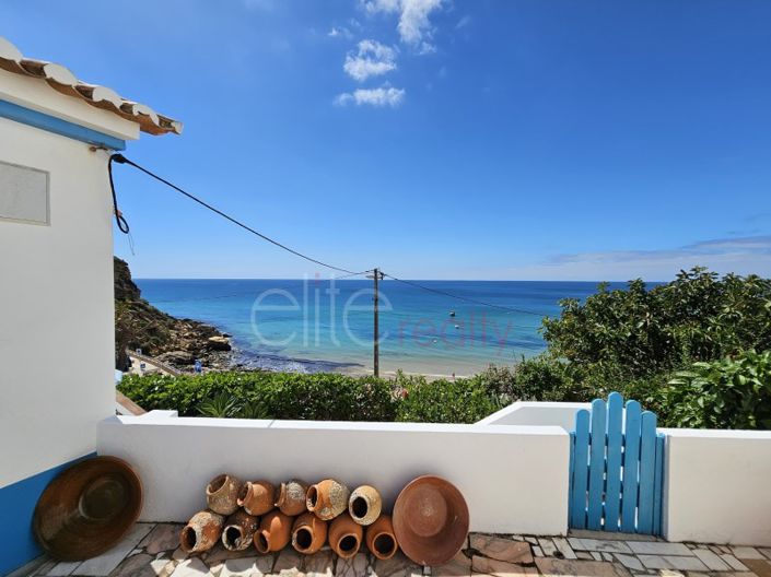 Image No.2-Maison de 4 chambres à vendre à Vila do Bispo