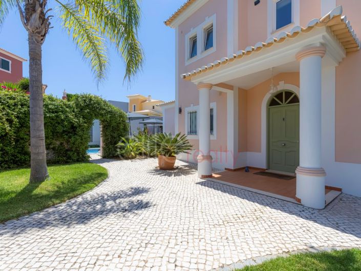 Image No.16-Maison de 3 chambres à vendre à Lagos