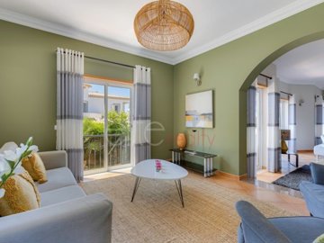 idfbbca301-0000-0500-0000-0000164315eb