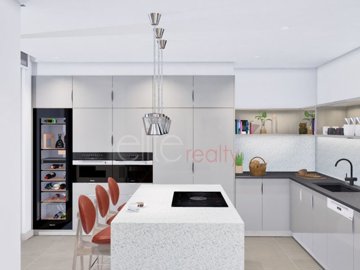 id6563a701-0000-0500-0000-0000169e8b71