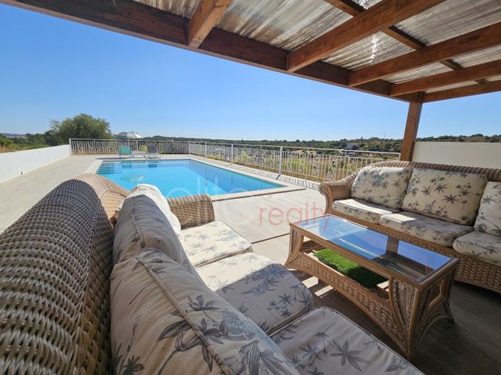 Image No.27-4 Bed House for sale