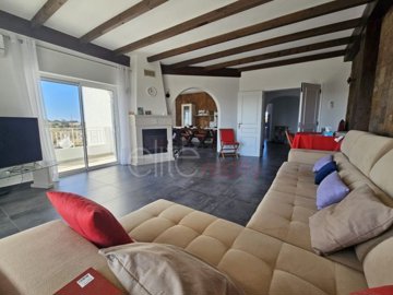 id8e4daf01-0000-0500-0000-0000172b8855