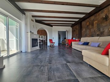 id8e4daf01-0000-0500-0000-0000172b8859