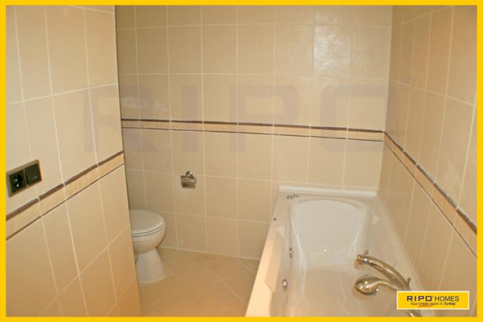 Image No.29-4 Bed Penthouse for sale