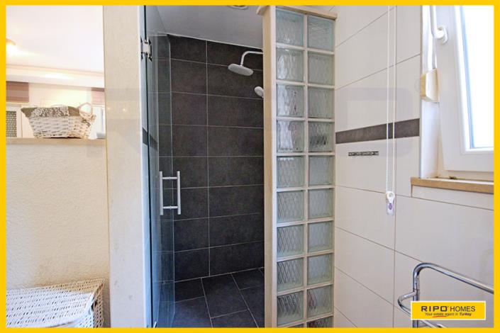 Image No.6-7 Bed Villa / Detached for sale