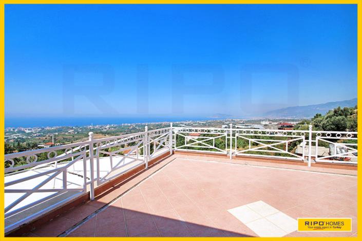 Image No.11-7 Bed Villa / Detached for sale