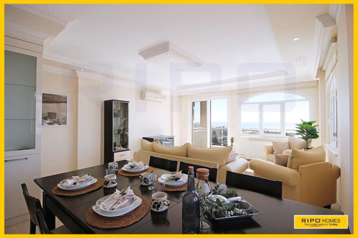 Image No.10-3 Bed Apartment for sale