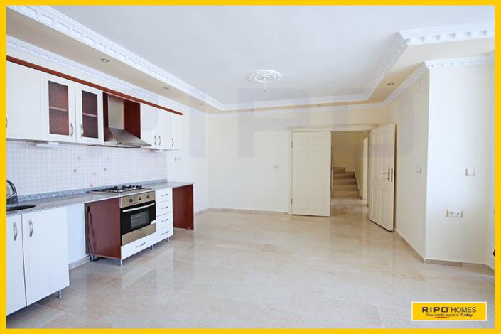 Image No.9-4 Bed Penthouse for sale