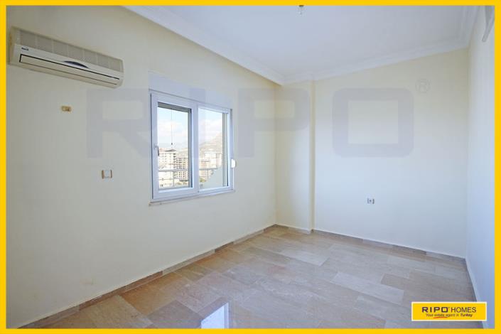 Image No.30-4 Bed Penthouse for sale