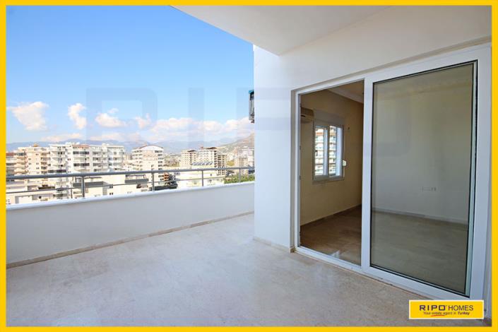 Image No.38-4 Bed Penthouse for sale