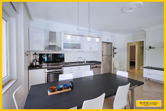 Image No.9-2 Bed Apartment for sale