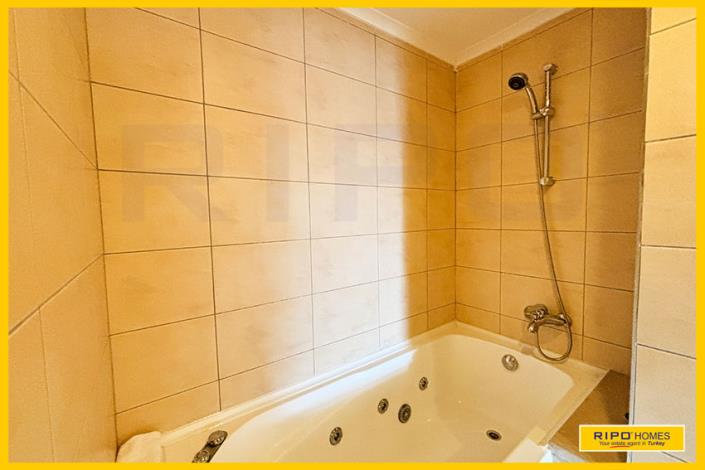 Image No.39-4 Bed Penthouse for sale