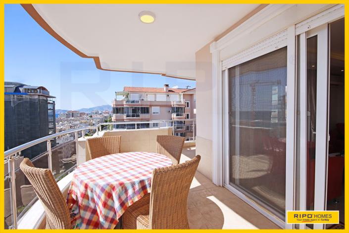 Image No.10-4 Bed Penthouse for sale