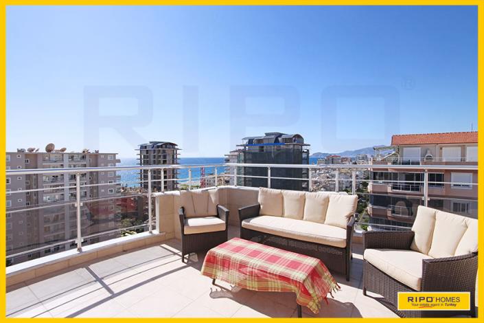 Image No.48-4 Bed Penthouse for sale