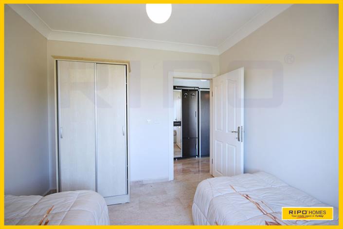 Image No.15-4 Bed Duplex for sale