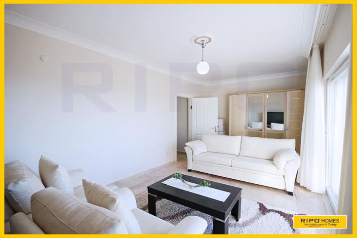 Image No.40-4 Bed Duplex for sale