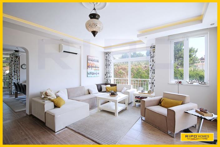 Image No.4-4 Bed Apartment for sale