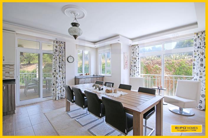 Image No.8-4 Bed Apartment for sale