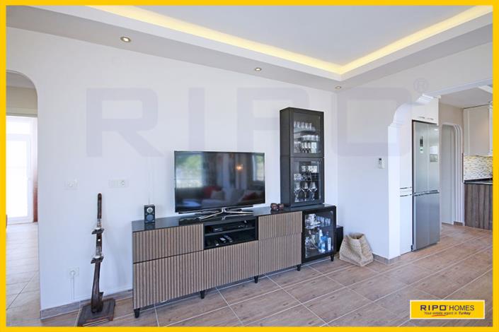 Image No.6-4 Bed Apartment for sale