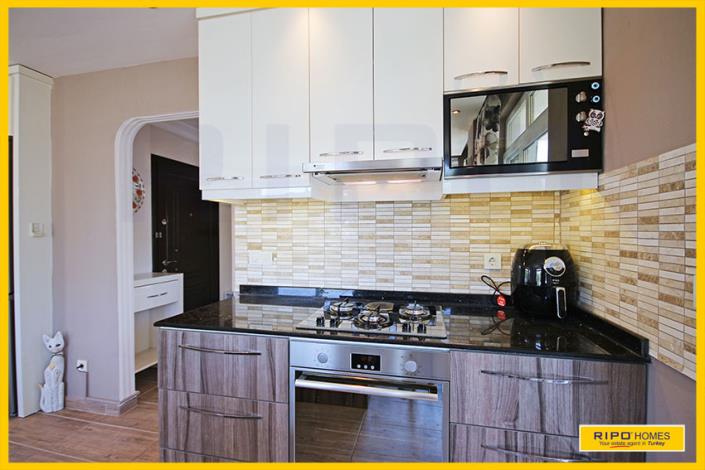 Image No.13-4 Bed Apartment for sale