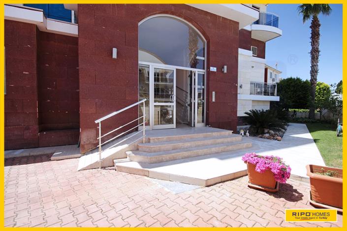 Image No.38-2 Bed Apartment for sale