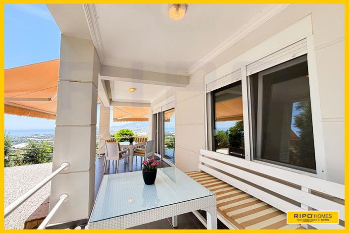 Image No.22-2 Bed Villa for sale