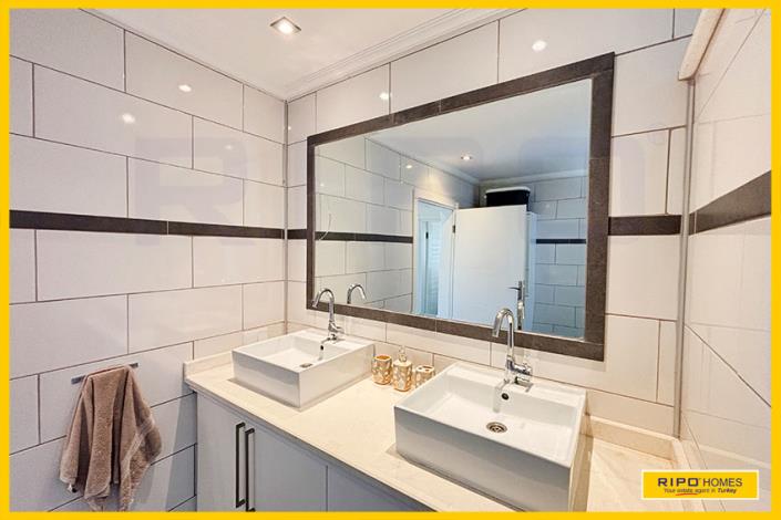 Image No.36-2 Bed Villa for sale