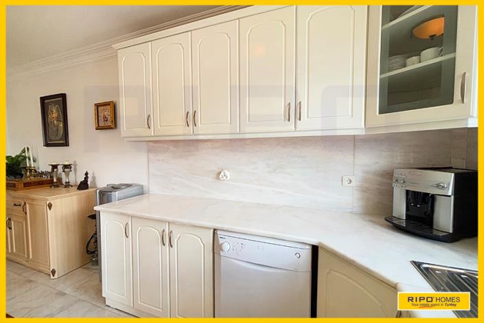 Image No.11-3 Bed Duplex for sale