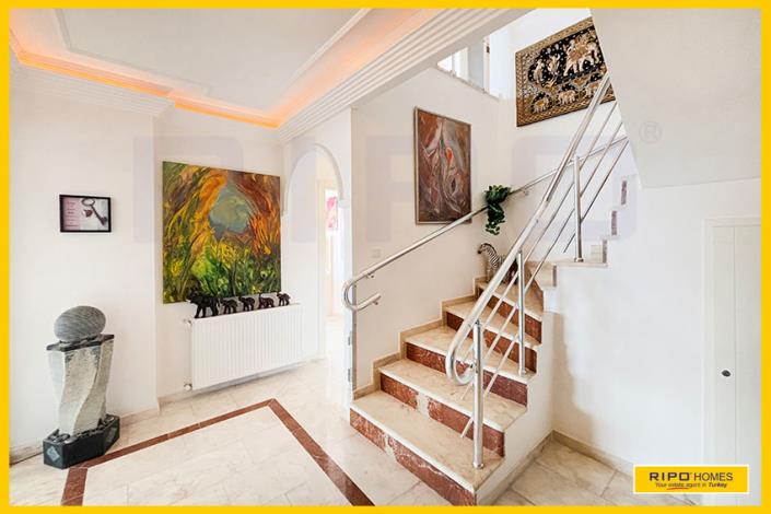 Image No.17-3 Bed Duplex for sale