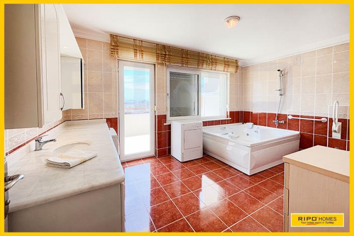 Image No.42-3 Bed Duplex for sale