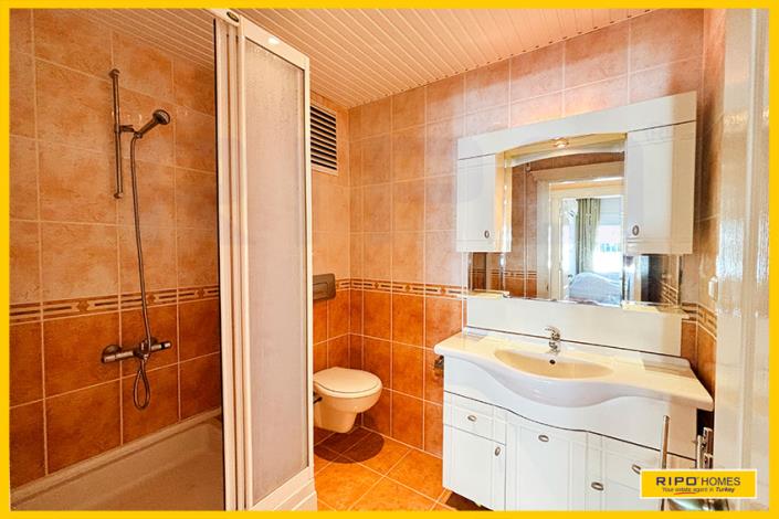 Image No.26-2 Bed Apartment for sale