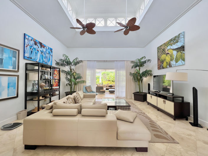 Image No.2-3 Bed Property for sale