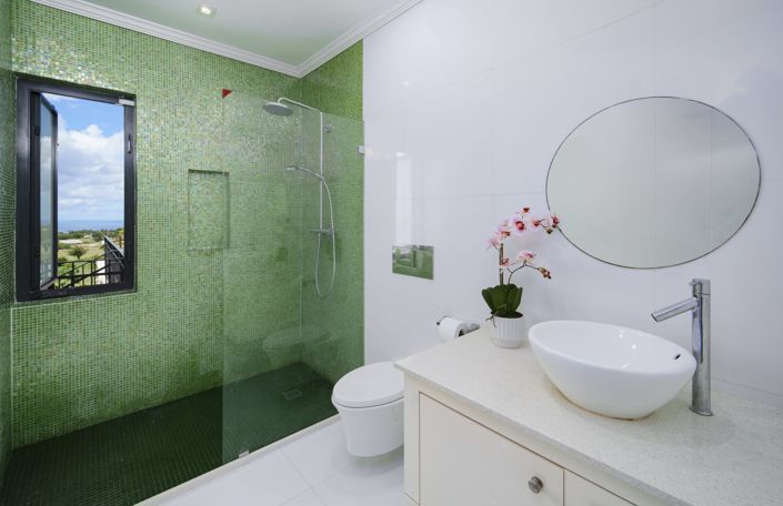 Image No.7-3 Bed Property for sale