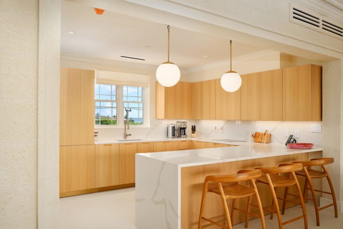 Image No.8-3 Bed Property for sale