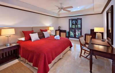 coral-cove-unit-15-nov-2015-bed-2-min-scaled