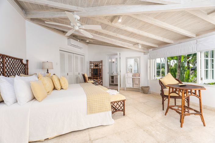 Image No.18-5 Bed Property for sale