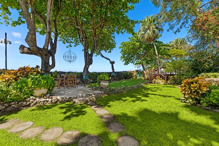 Image No.9-5 Bed Property for sale