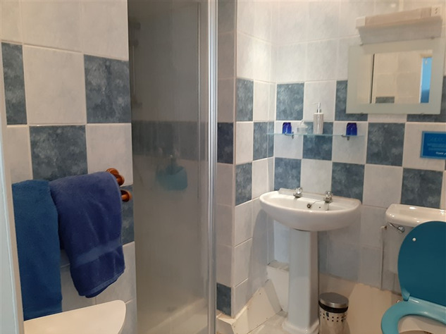 Image No.12-Châteaux de 9 chambres à vendre à Chef-Boutonne