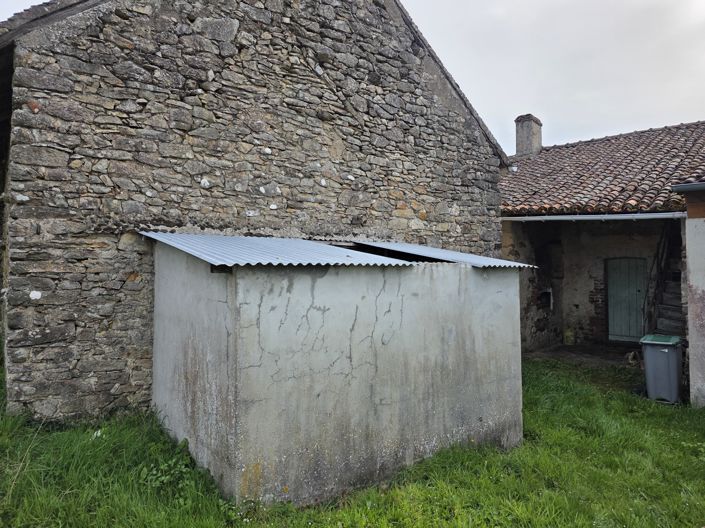 Image No.2-Propriété de 2 chambres à vendre à Dompierre-les-Églises