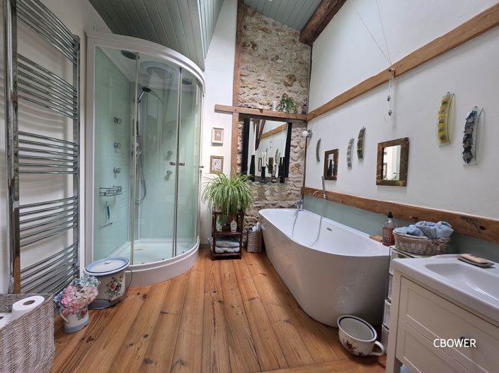 Image No.12-Maison de 6 chambres à vendre à Adriers