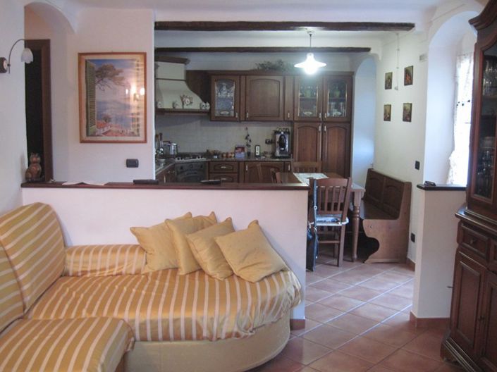 Image No.4-Propriété de 3 chambres à vendre à Diano San Pietro