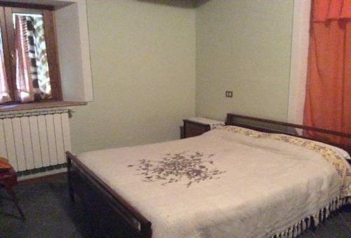 Image No.7-7 Bed Property for sale