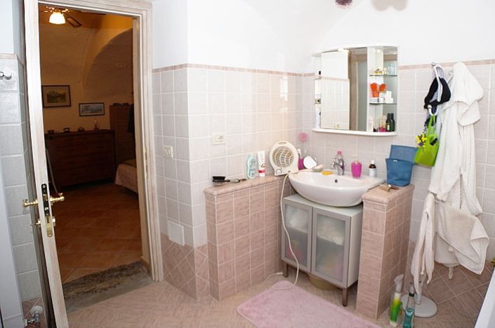 Image No.13-3 Bed Apartment for sale