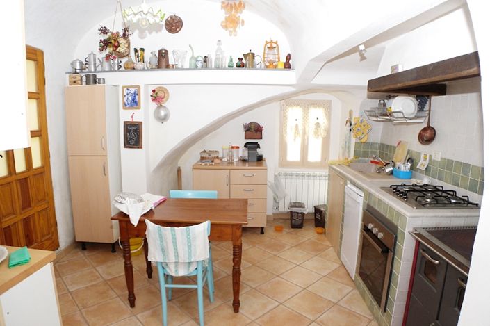 Image No.8-3 Bed Apartment for sale