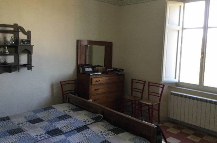 Image No.4-Propriété de 3 chambres à vendre à Fivizzano