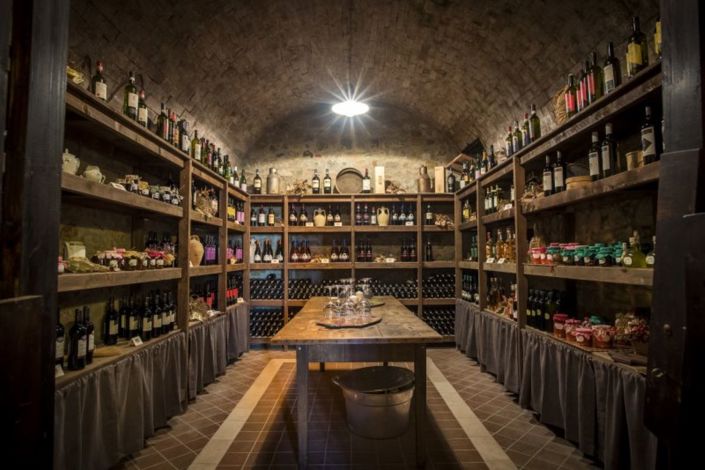 Image No.6-12 Bed Villa for sale