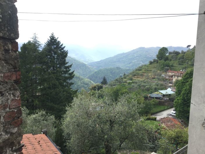 Image No.11-4 Bed Semi-Detached for sale