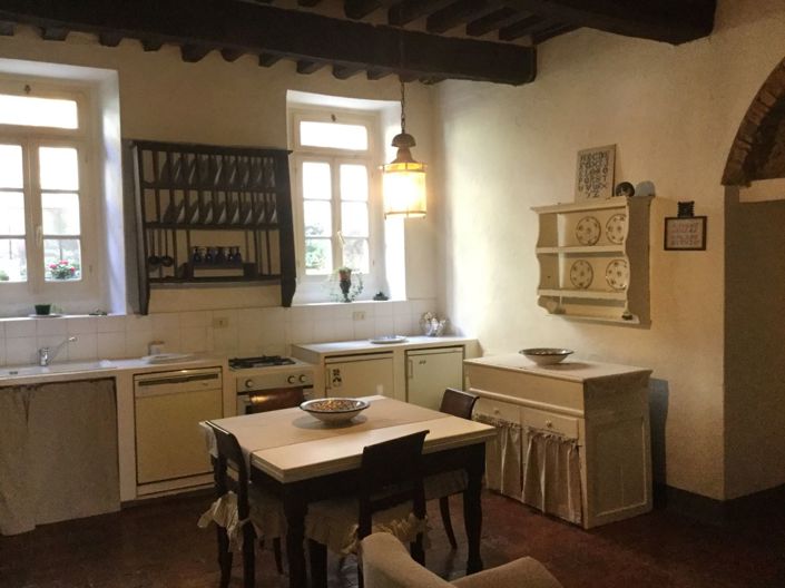 Image No.8-2 Bed Apartment for sale