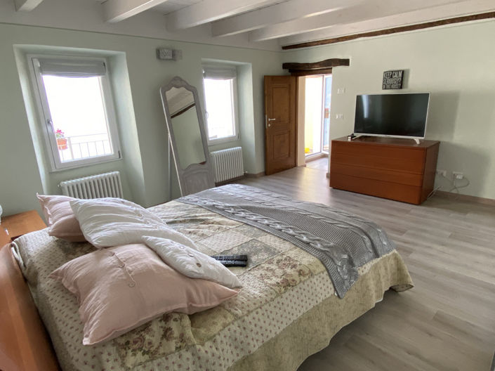 Image No.10-3 Bed Semi-Detached for sale